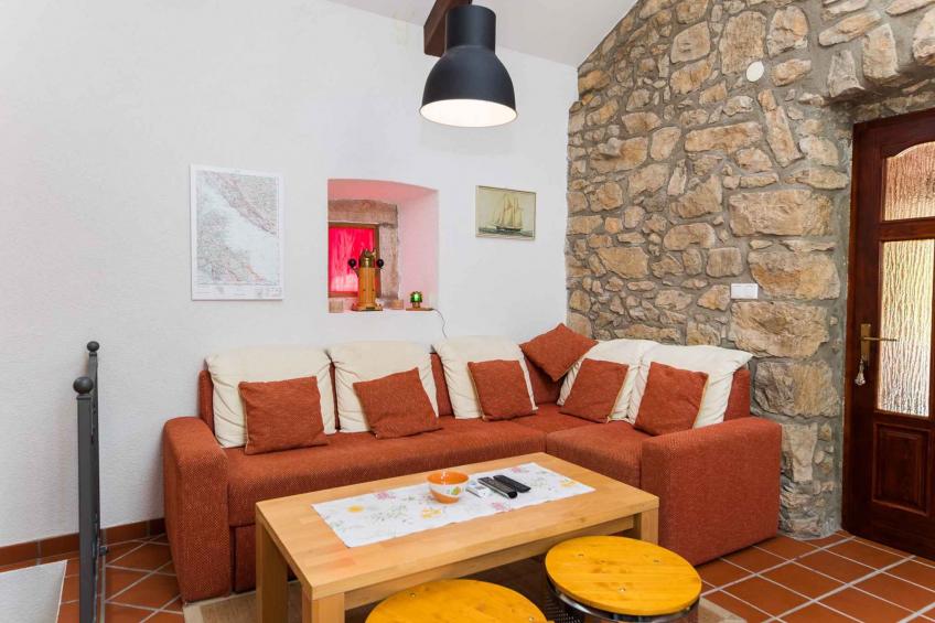 Ferienhaus an ruhiger Lage in Tribalj - BF-6W24V - foto 18