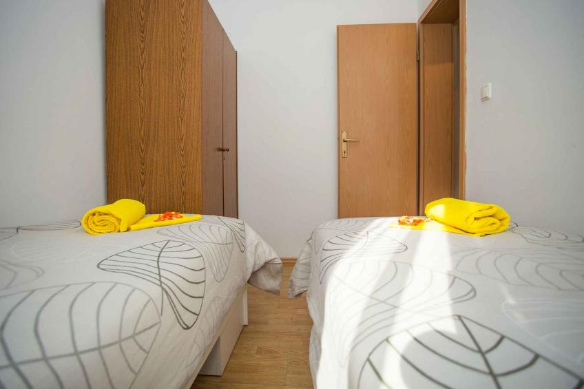Holiday apartment mit Terrasse und Klimaanlage - BF-Z4RFV - foto 13