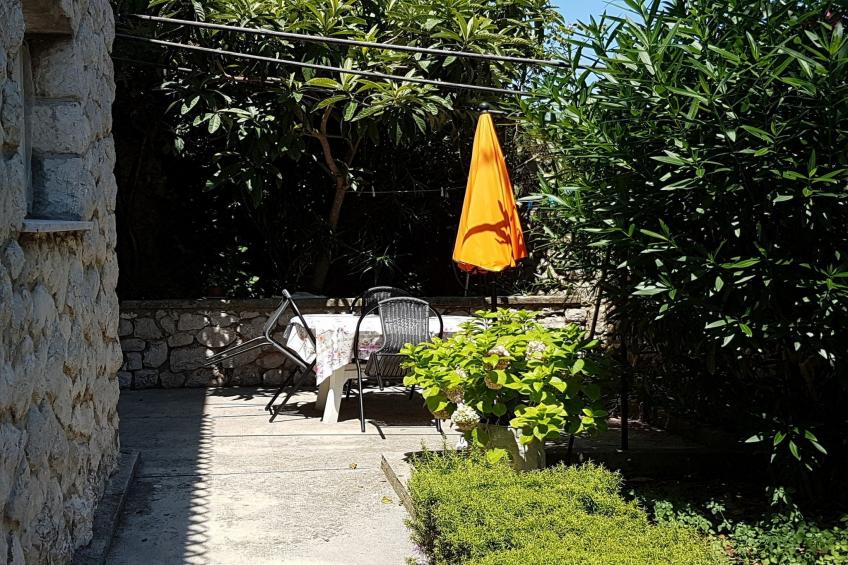 Apartments Nives - One Bedroom Apartment with Terrace - foto 3