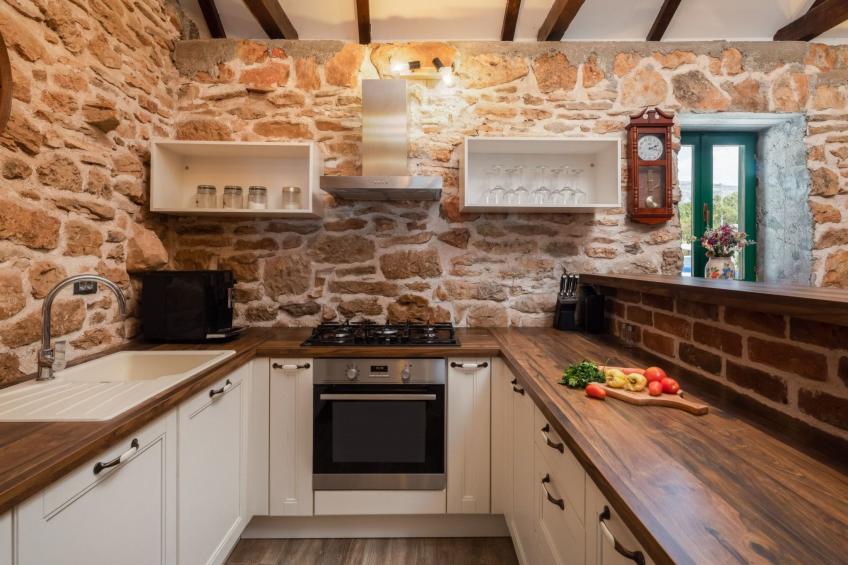 Haus für 11 Personen und 1 Kind in Razvode - foto 27