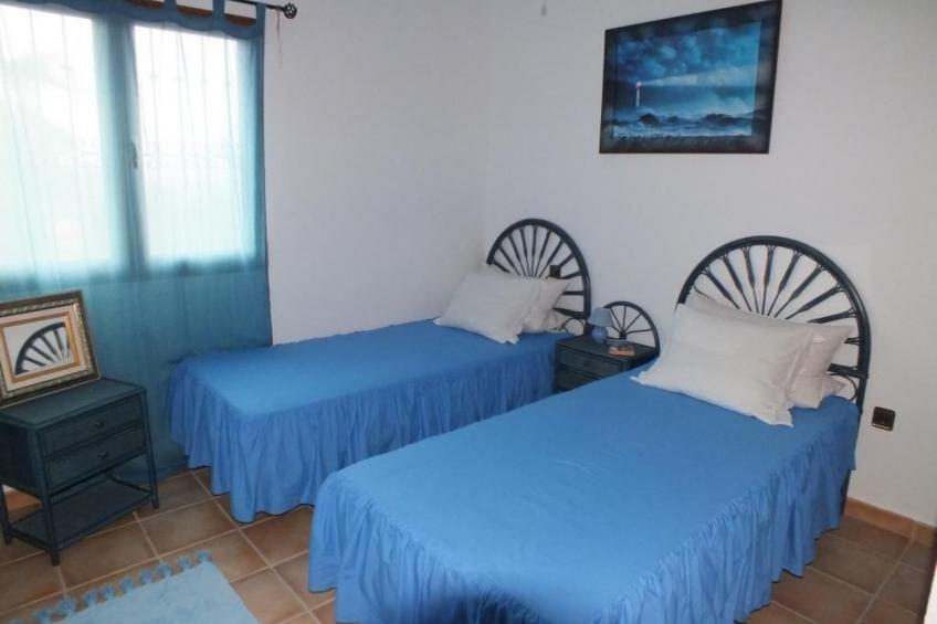 Kleines Landhaus in schöner Umgebung - foto 6