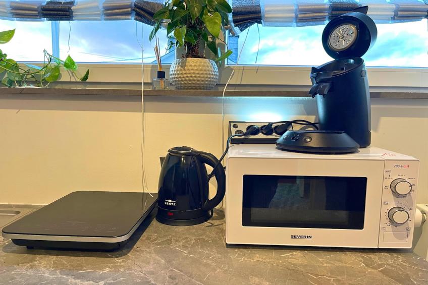 F002 Apartment mit Schlafzimmer DG - foto 9