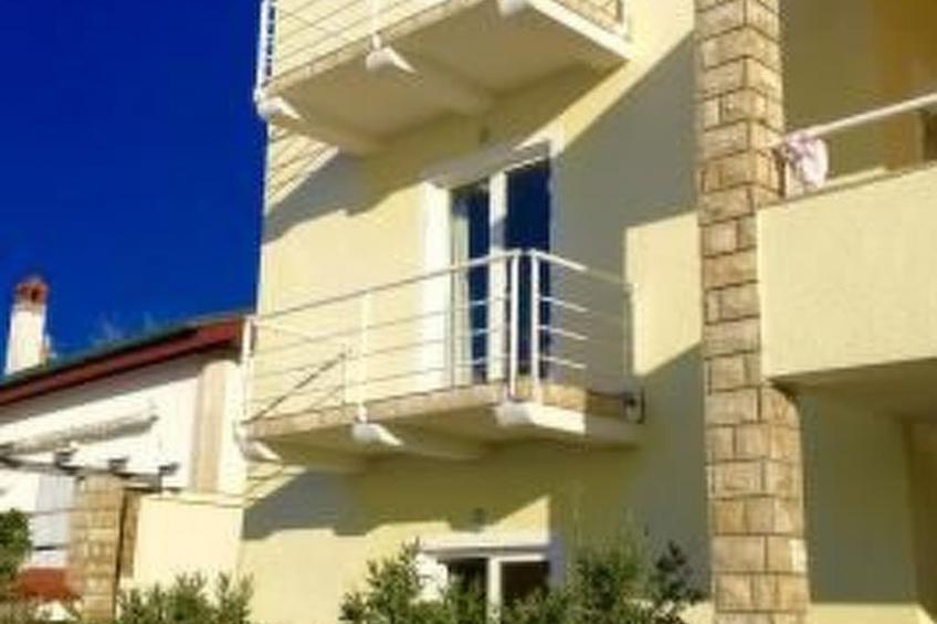 Wohnung in Novigrad mit Möblierter Terrasse - foto 6