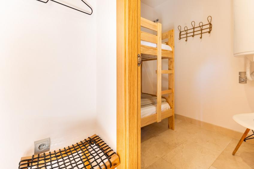 3-Bedroom Apartment with Sea & Mountain Views - foto 39