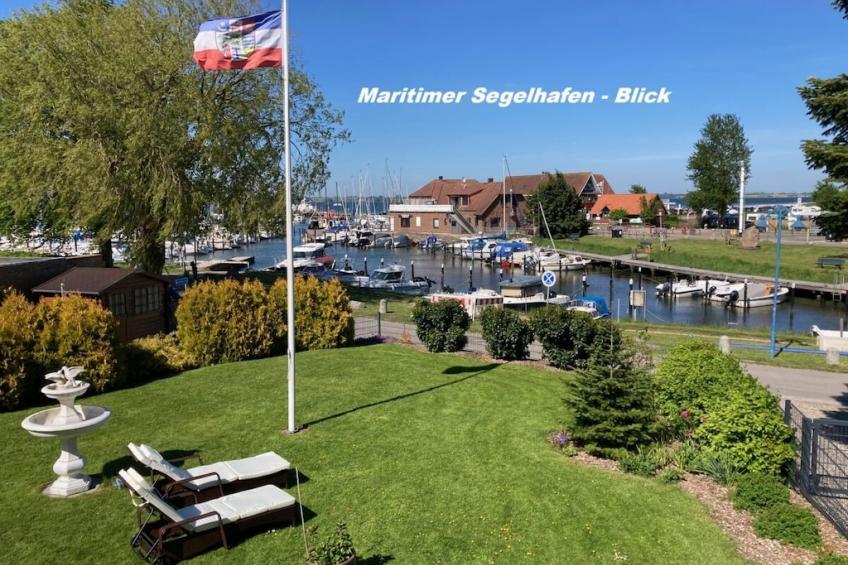 601543