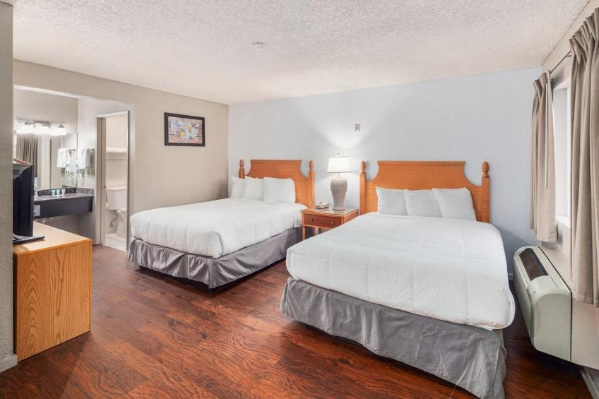 2 Queen Bed - foto 13