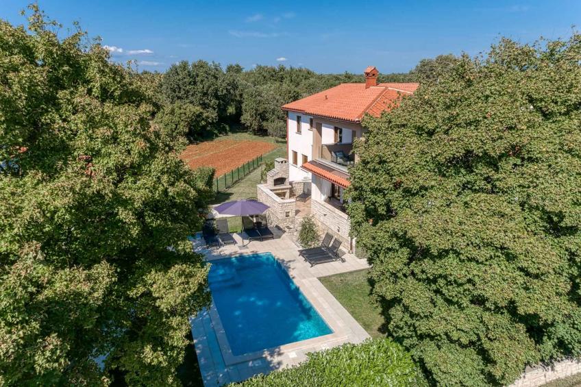 Holiday home with private swimming pool - BF-P7VFZ - foto 15
