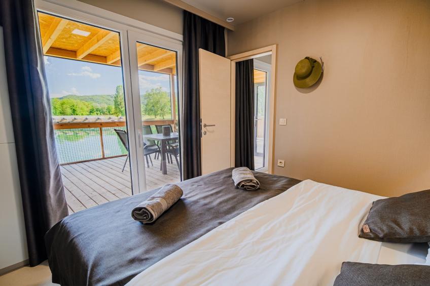 Lakeside Luxury Retreat Mobile Homes with Thermal Riviera Tickets - Three Bedroom Mobile Home  15\/015 - foto 10