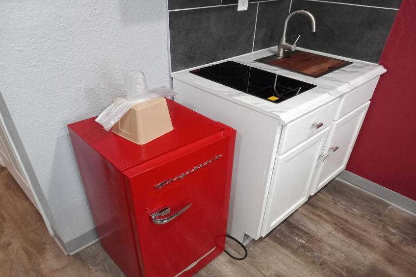 King Bed with Kitchenette Non-Smoking - foto 14