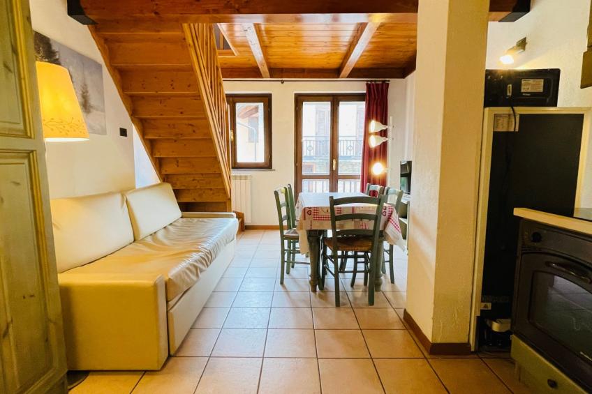 Zwei-Zimmer-Wohnung im Dachgeschoss 4 p. l. Villa Frejus - foto 4