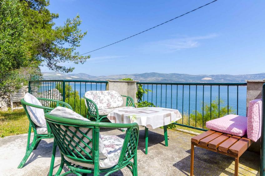 Holiday apartment with air conditioning, terrace and sea view in Slatine - BF-JB633 - foto 4