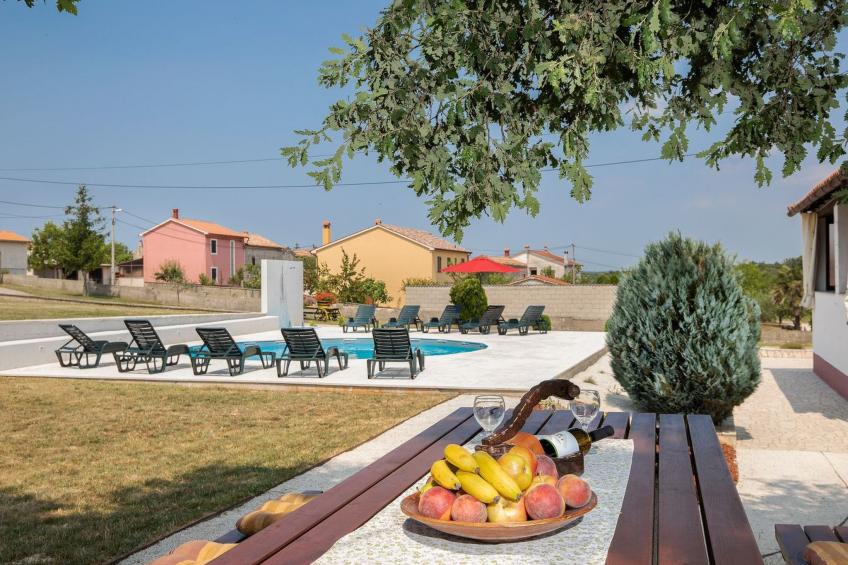 3-Schlafzimmer-Wohnung mit Gemeinschaftspool - foto 2