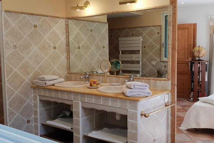 Villa cadre idyllique et reposant avec piscine - foto 24