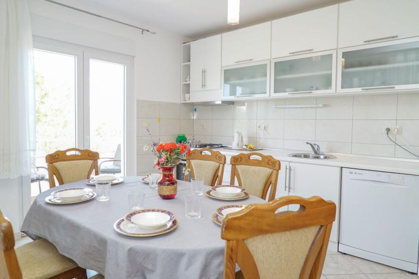 in der Nähe des Meeres und des Sees - foto 34