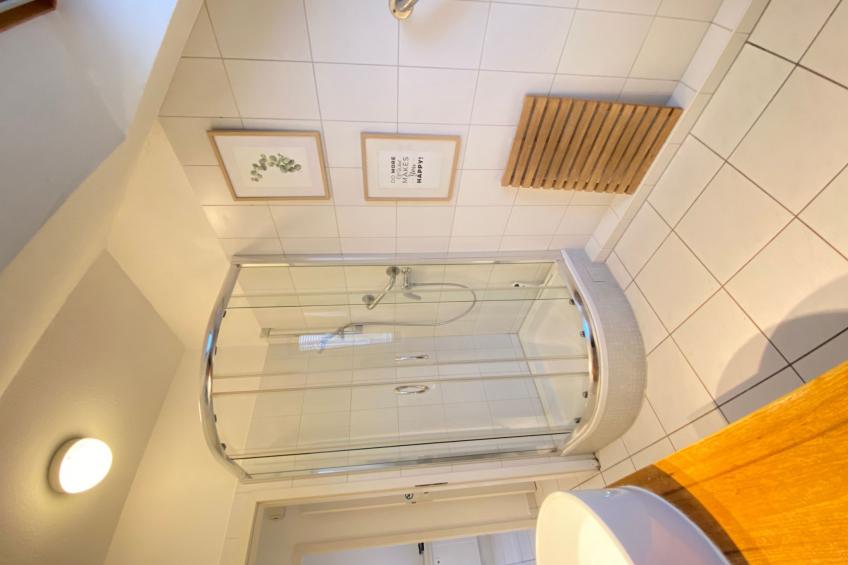 mit Stellplatz mitten im Grünen - foto 6