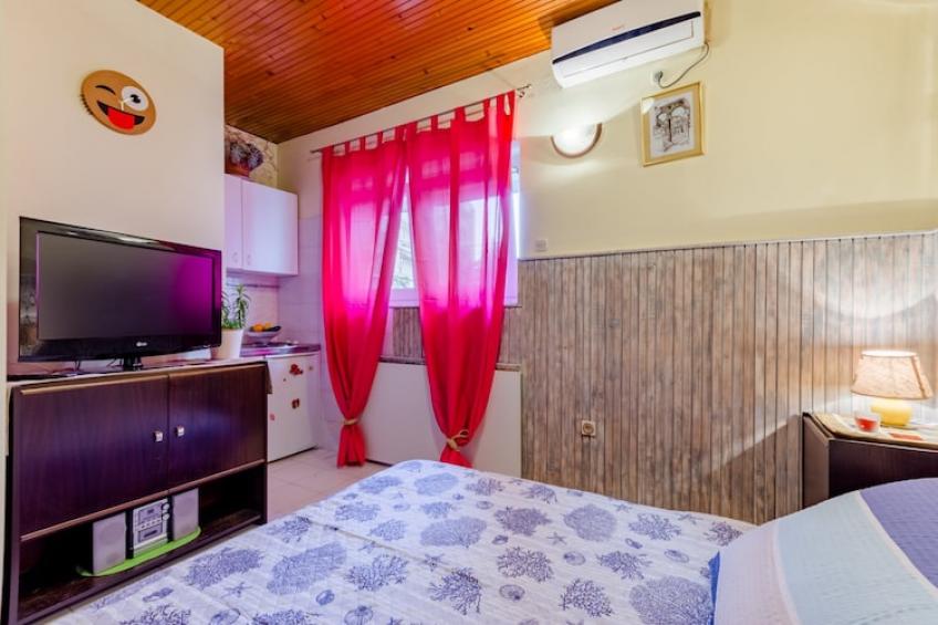 Studio Apartment Silvana (ST) - Studio Apartmen near the Park - foto 9