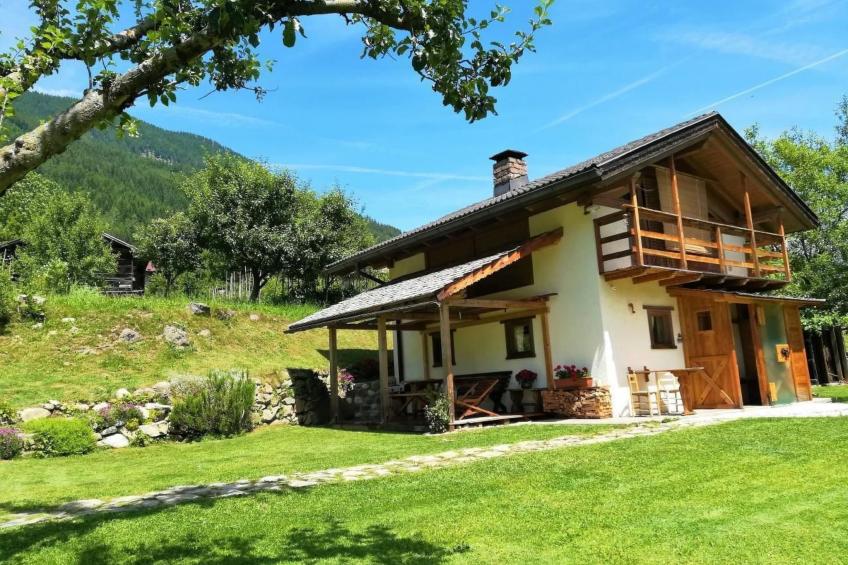 Romantisches Chalet in den Wiesen der Dolomiten - foto 2