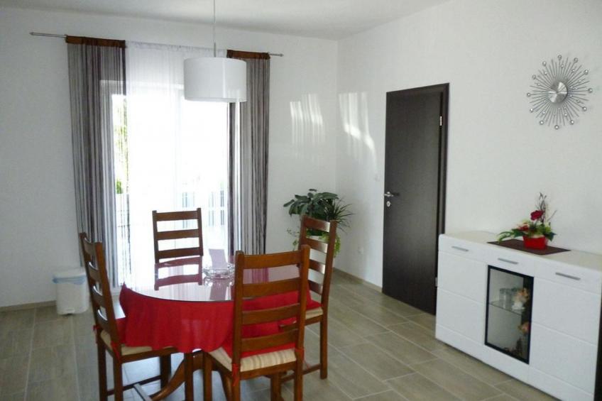 in Turanj mit Grill und Terrasse - foto 7