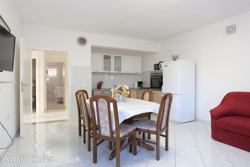 Holiday Home Nada Rogoznica - Six Bedroom Holiday Home - foto 2