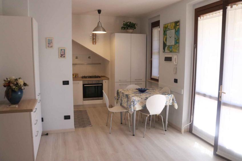 Vakantiewoning Appartement nabij het centrum met zwembad, airconditioning, parkeerplaats - BF-KM242 - foto 4
