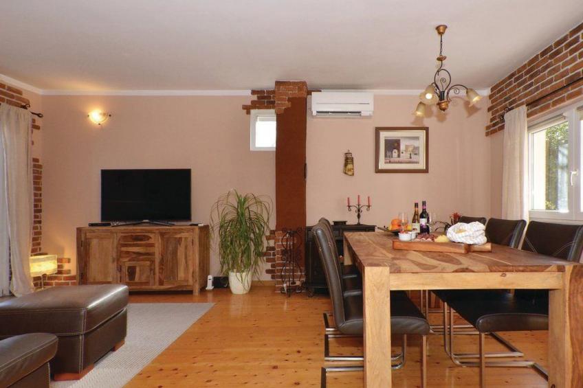 Žrnovnica, Entspannung am Flussufer - foto 12