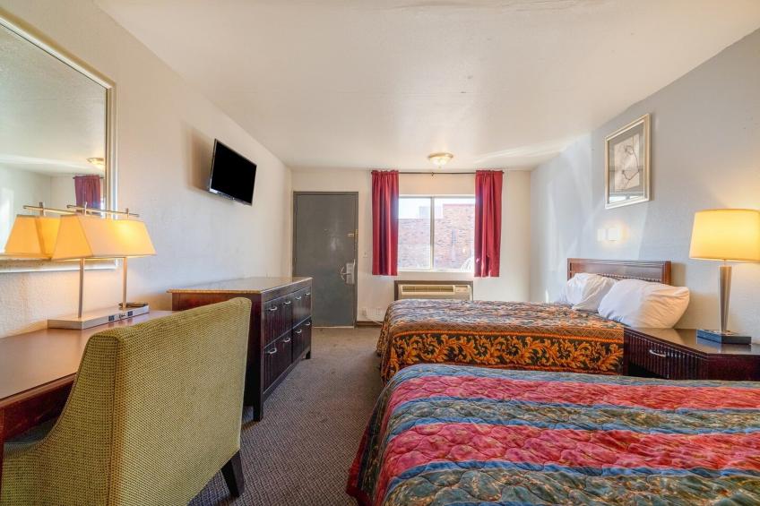 US_CHI002_1 King Bed & 2 Full Bed - foto 12