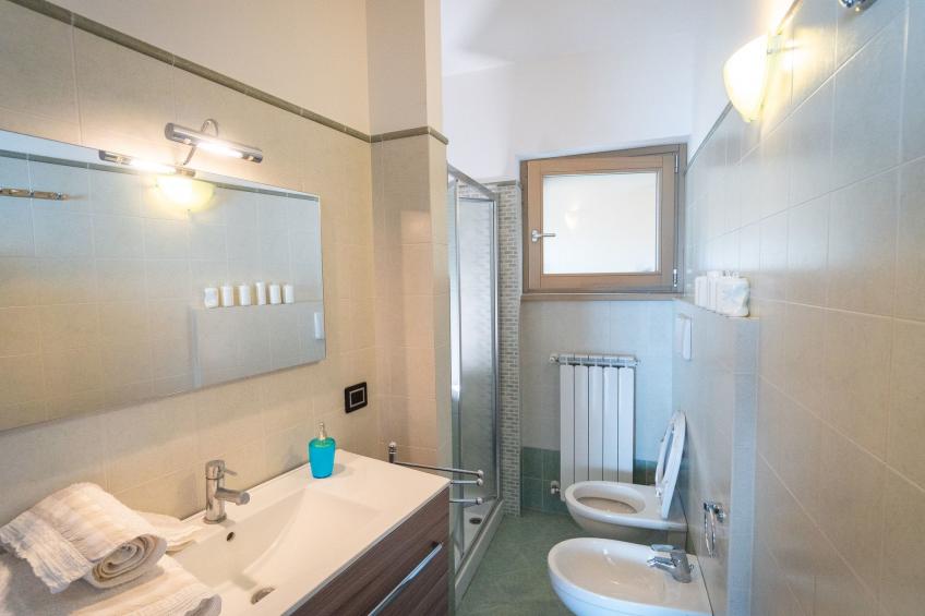 Mantegna - garten mit seeblick und schwimmbad - foto 12