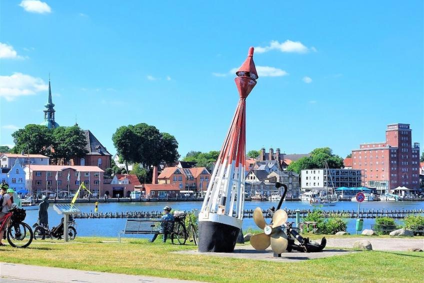 770374 - foto 37
