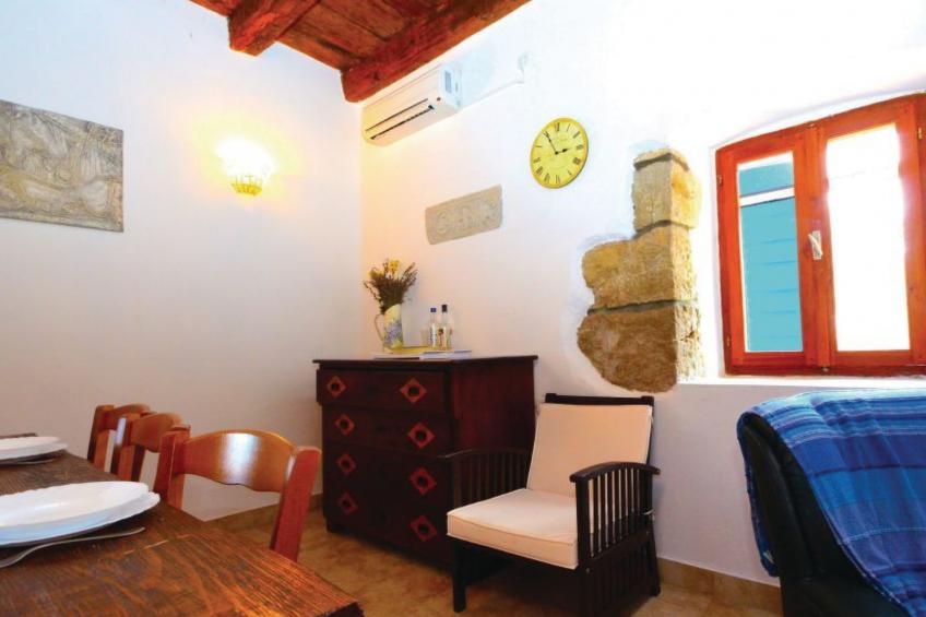 in Dobropoljana mit Freiterrasse - foto 10