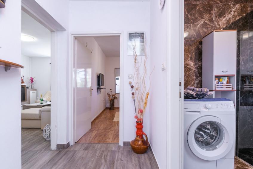 Wunderschönes Ferienhaus in Pomer mit Garten - foto 34