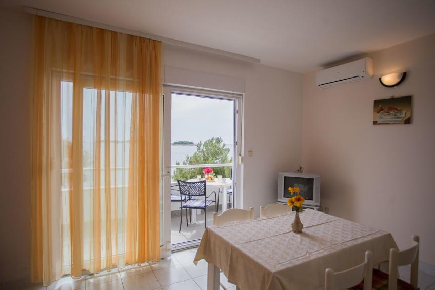 mit Blick auf das Wasser - foto 26