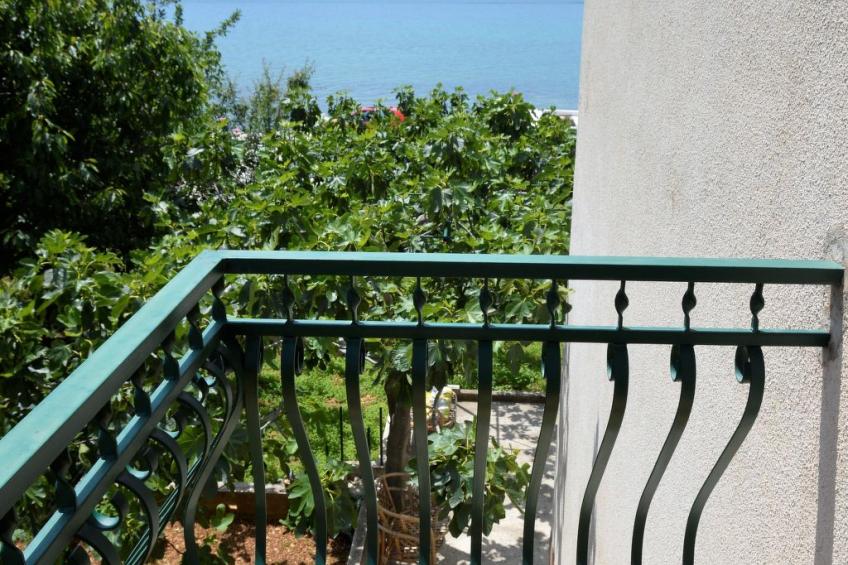 Schöne Wohnung in Poljica mit privatem Parkplatz - foto 25