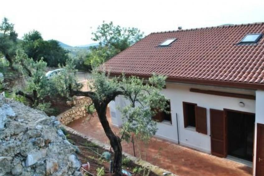 Doppelhaushälfte mit Gemeinschaftspool - foto 21