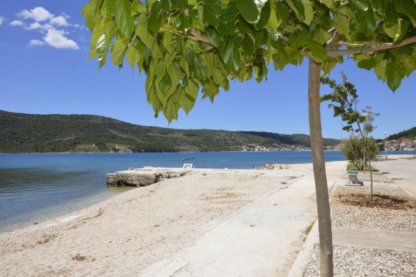 Erdgeschosswohnung, erste Reihe vom Meer - foto 35