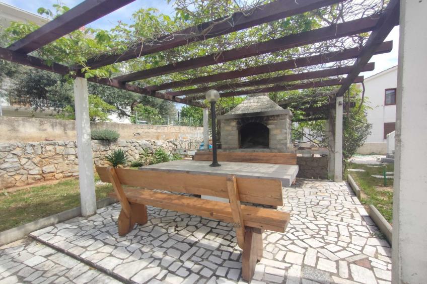 Apartments Krk with Sea View and Terrace - Classic Two Bedroom Apartment with Sea View ant Terrace (owner second floor) - foto 12