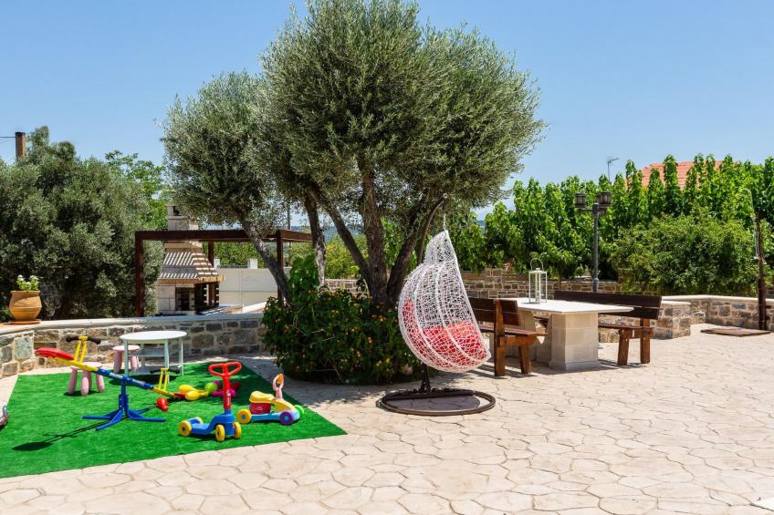 Familienvilla mit privatem Pool, Tischtennisplatte und Fußballtisch - foto 10