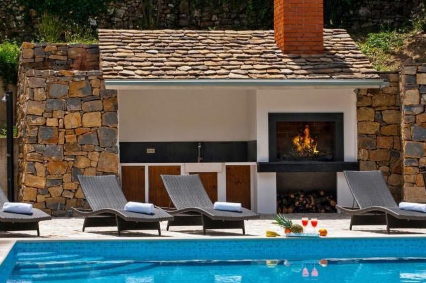 Villa Mosor mit beheiztem Salzwasserpool und Sauna - foto 6