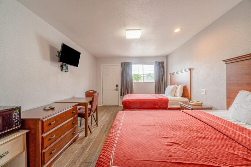 2 Queen Beds with Kitchenette Non-Smoking - foto 34