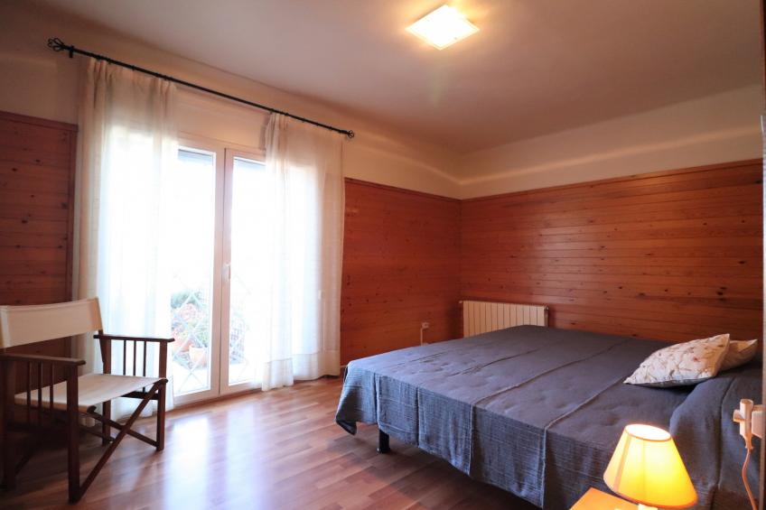 VILLA PARMENIDES Roses - foto 17
