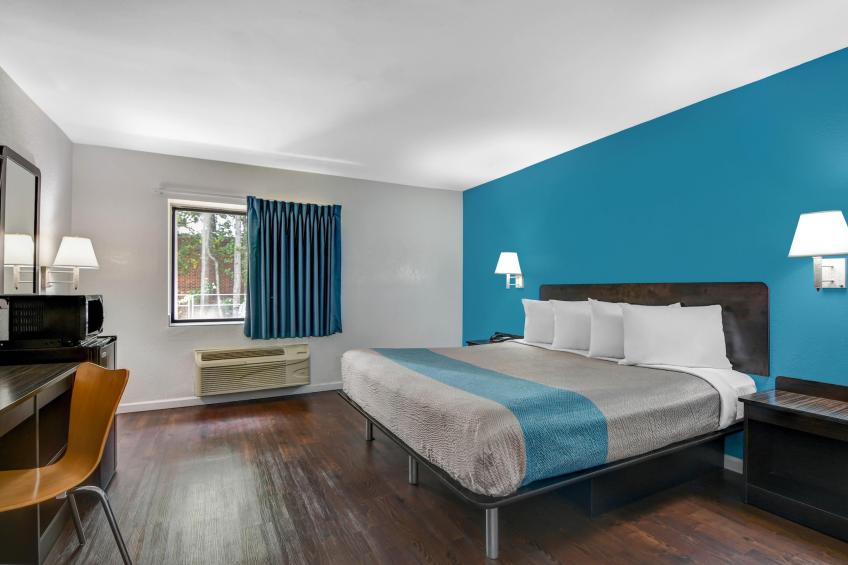 1 King Bed  Non-Smoking - foto 11