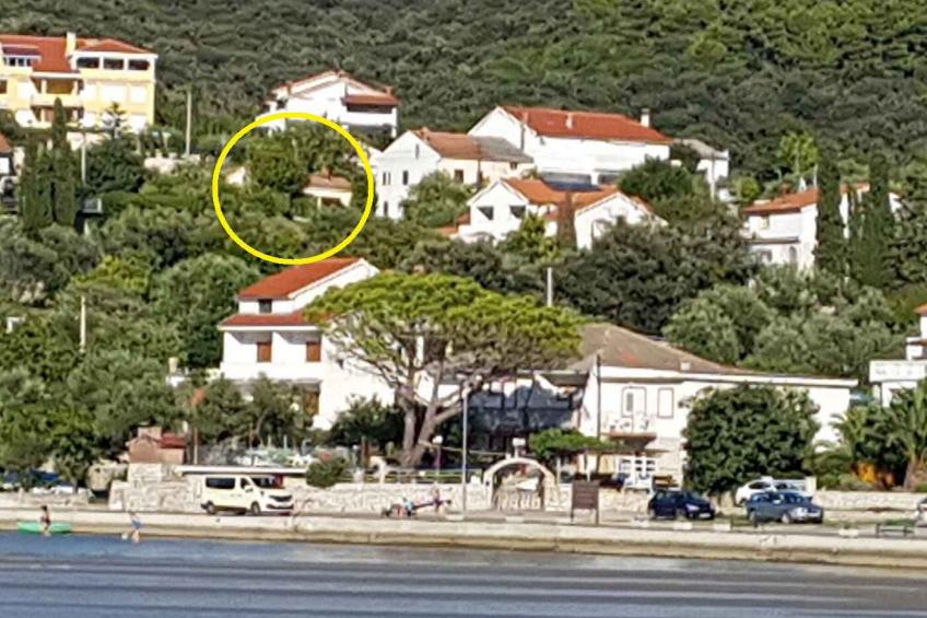 Holiday home with terrace and barbecue - BF-ZP6YR - foto 19