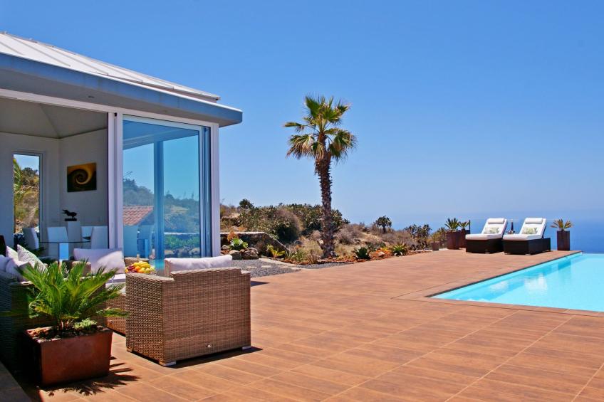 Moderne Architekten-Villa mit Infinity-Pool und Meerblick - foto 4