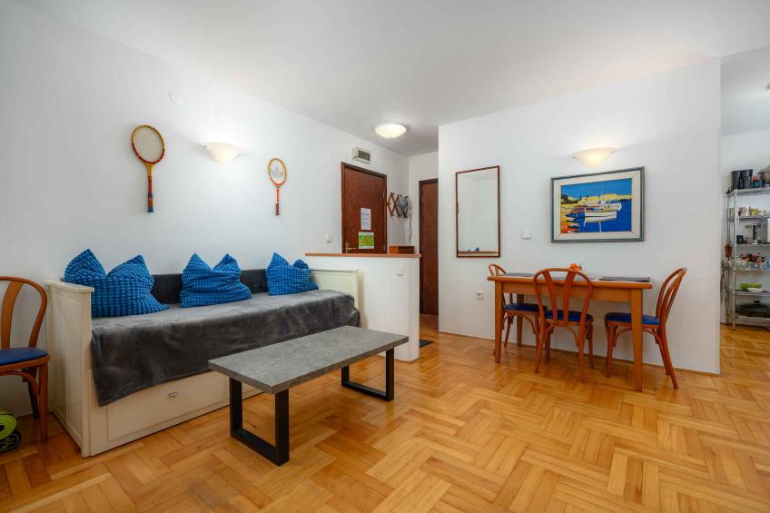 Vakantiewoning met airconditioning en balkon in de buurt van het strand - BF-ZDBM - foto 10