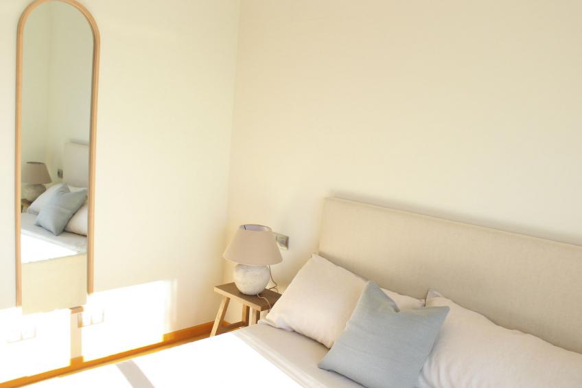 Luxuriöse Wohnung mit 1 Schlafzimmer, Balkon und Pool - foto 16