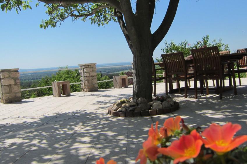 Traditionelle Villa mit Pool und Ausblick - foto 17