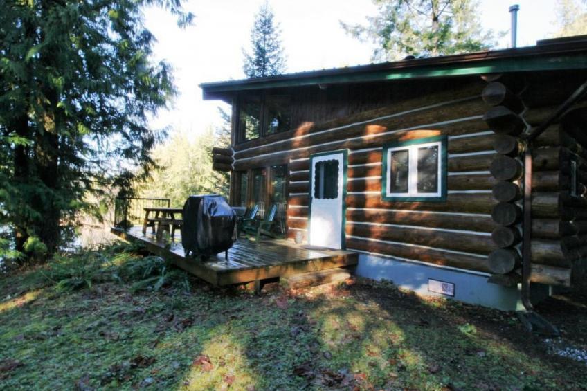 Lakeside Real Log Cabin mit privatem Dock, Haustiere OK - foto 15