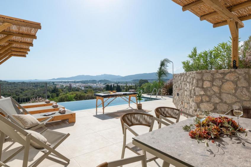 Massari Hills - Fuge