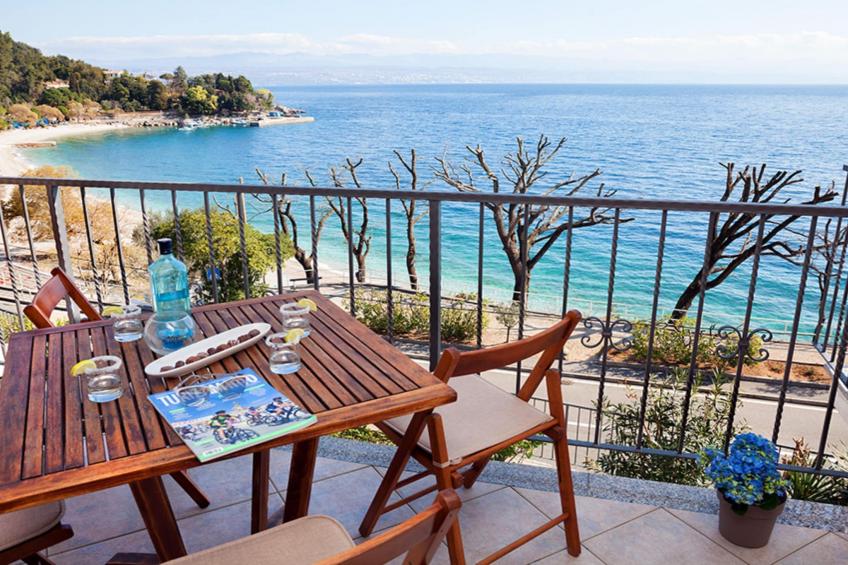 Splendid Beachfront Medveja Apartments - Standard One bedroom Apartment with  Balcony and Sea View 1 - foto 7