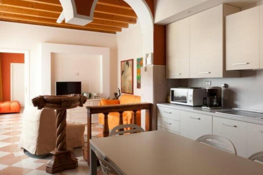 Wohnung mit Terrasse - foto 5