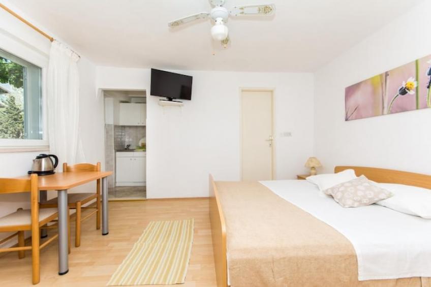 Apartments & Rooms Jokovic-Standard Studio Apartment with Terrace and Partial Sea View - foto 6